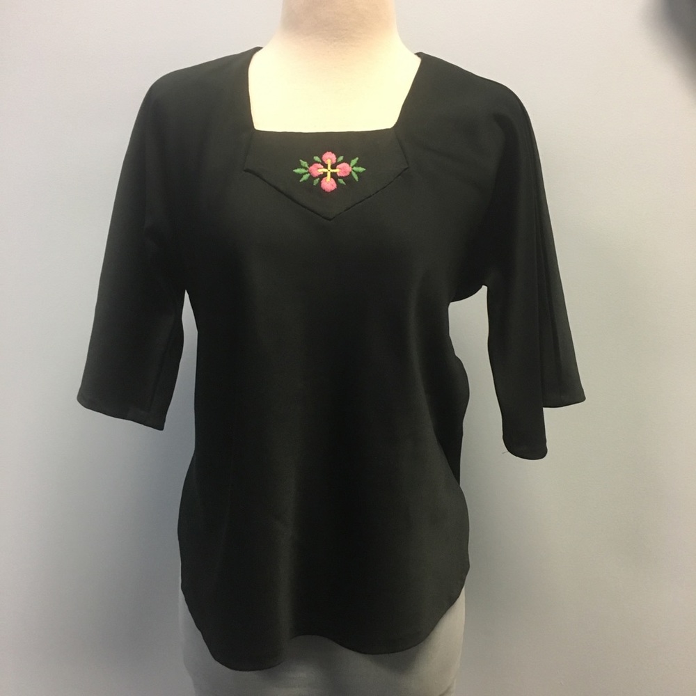 Vintage handmade embroidered blouse